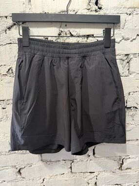 Lululemon 5” Pace Breaker Short: No Liner